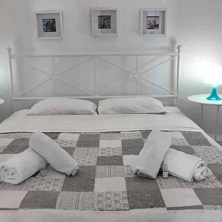 Nefeli Traditional Cave