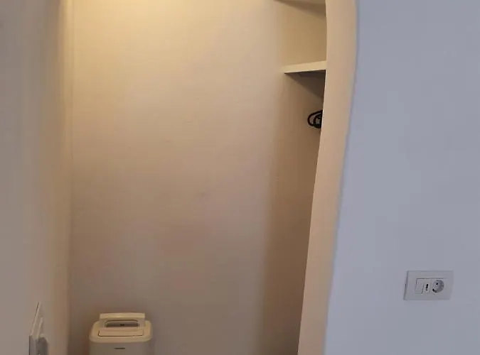 Nefeli Traditional Cave *