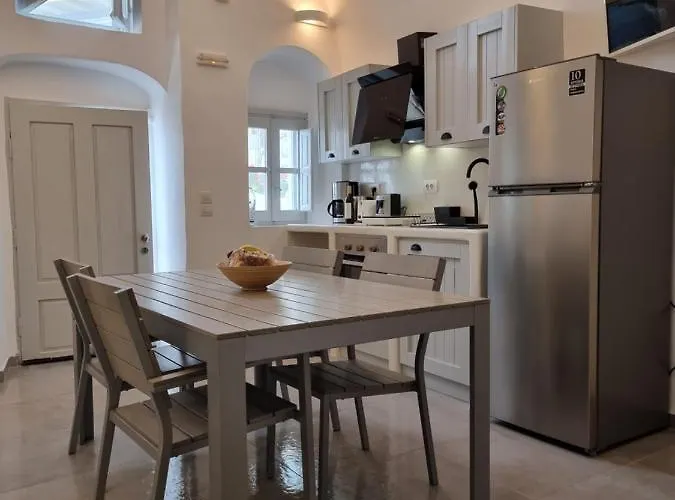 Апартаменты Nefeli Traditional Cave Мессария