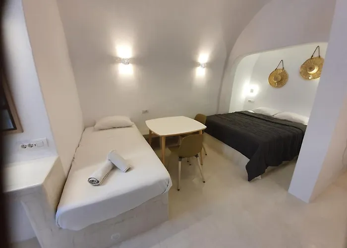 Nefeli Traditional Cave Appartement *