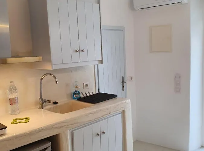 Appartement Nefeli Traditional Cave *