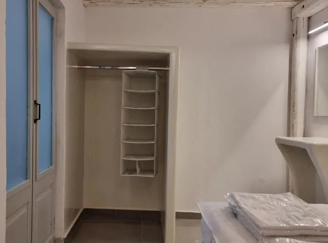 Appartement Nefeli Traditional Cave Mesariá