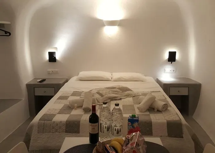 Nefeli Traditional Cave * מסאריה