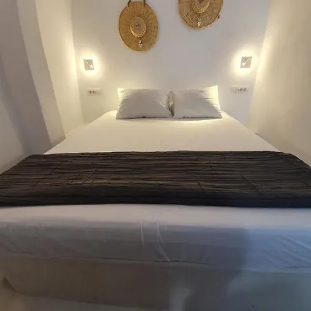 Nefeli Traditional Cave