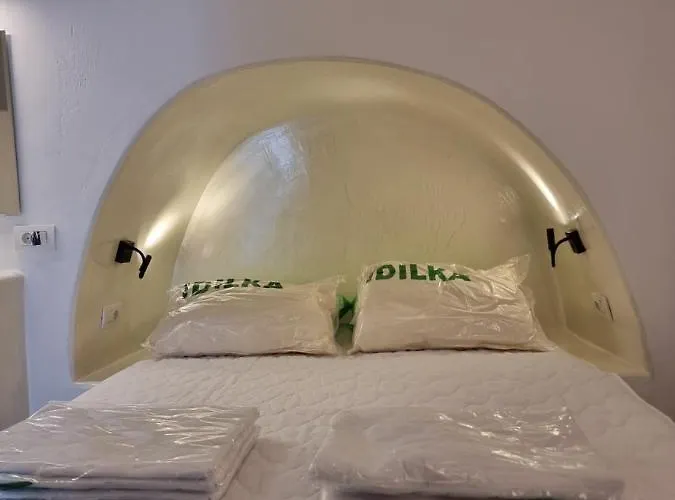 Nefeli Traditional Cave * Mesaria