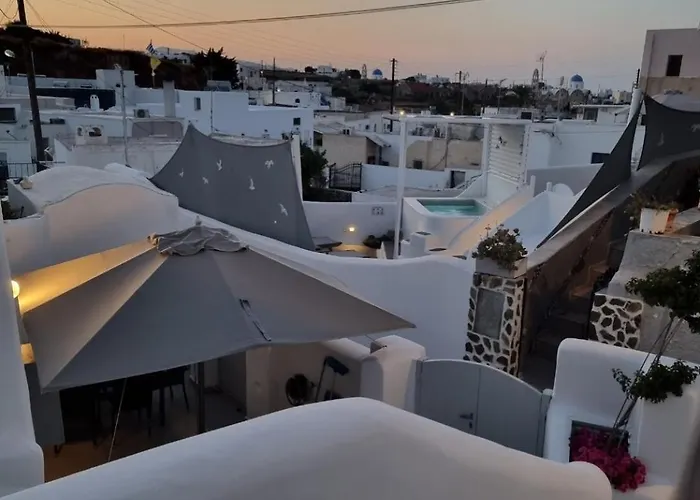 Nefeli Traditional Cave شقة ميساريا