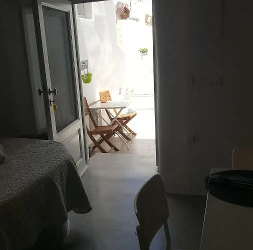 Nefeli Traditional Cave * ميساريا