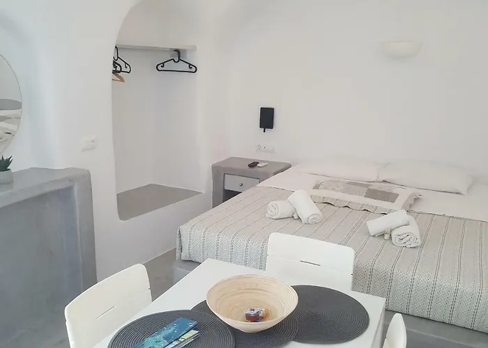 Nefeli Traditional Cave * ميساريا